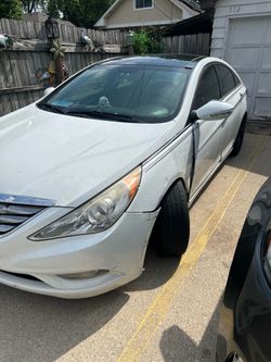 Hyundai Sonata 2012