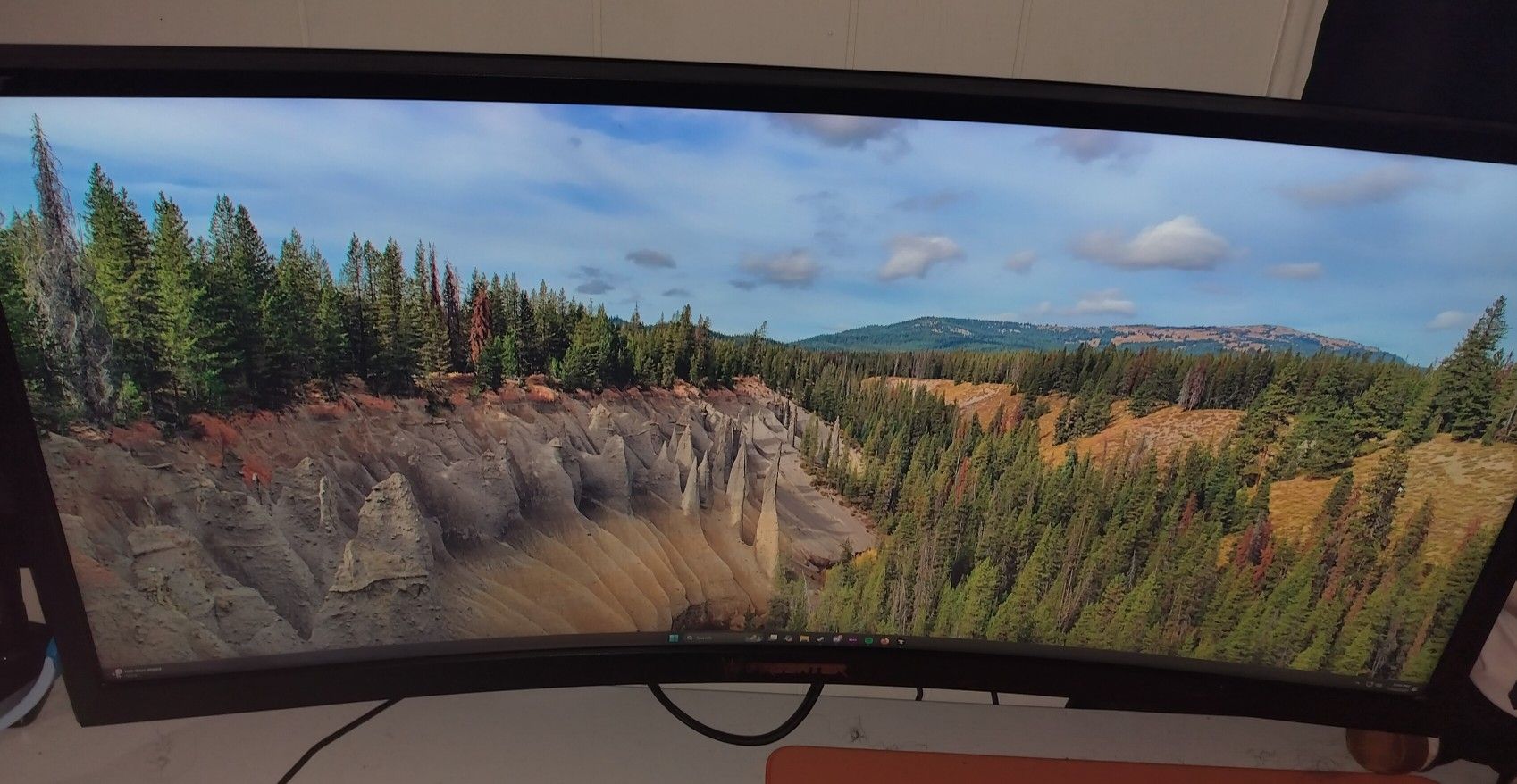 Acer Predator 35 Inch Monitor