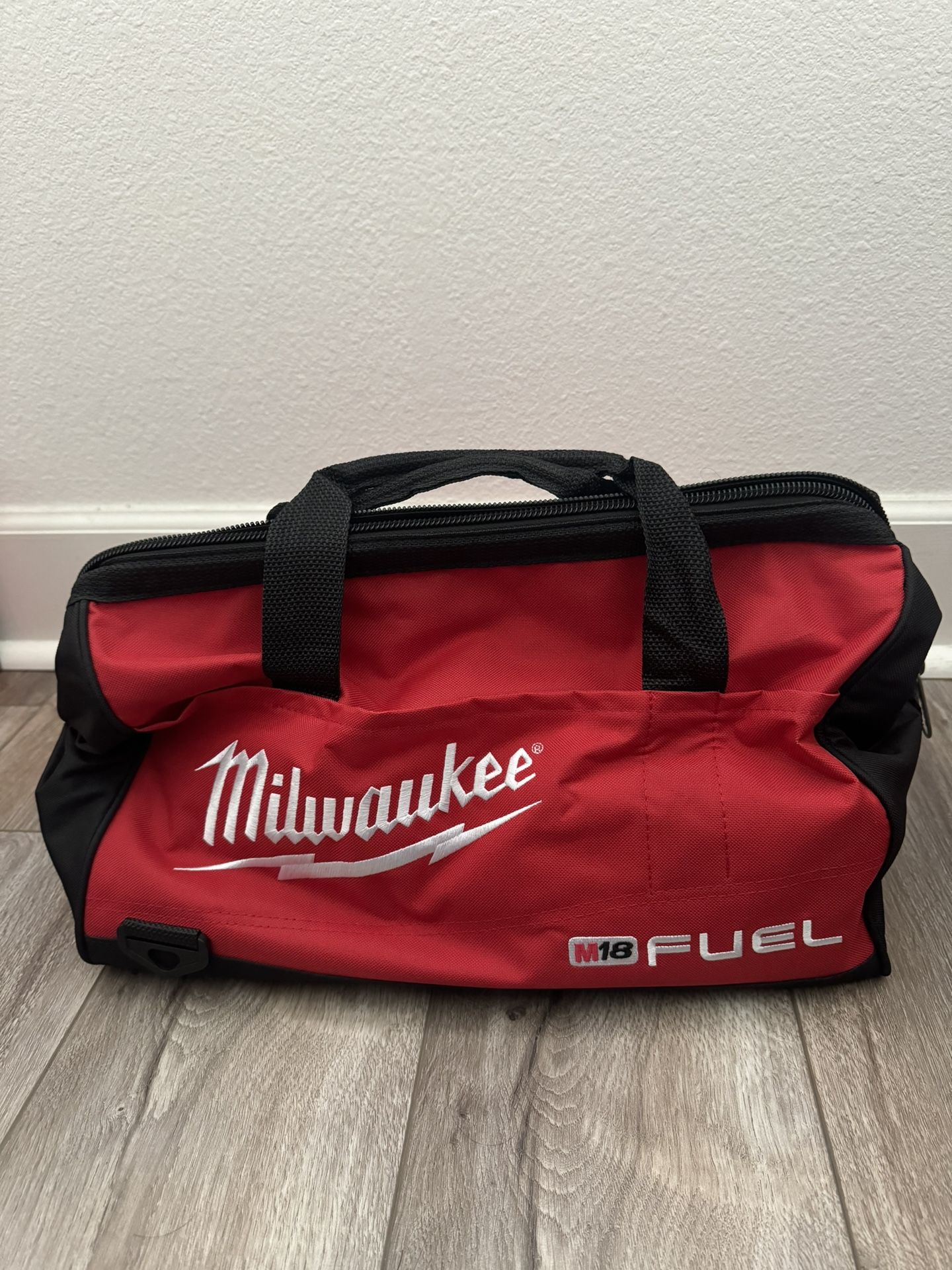 Milwaukee Hand Tool Bag