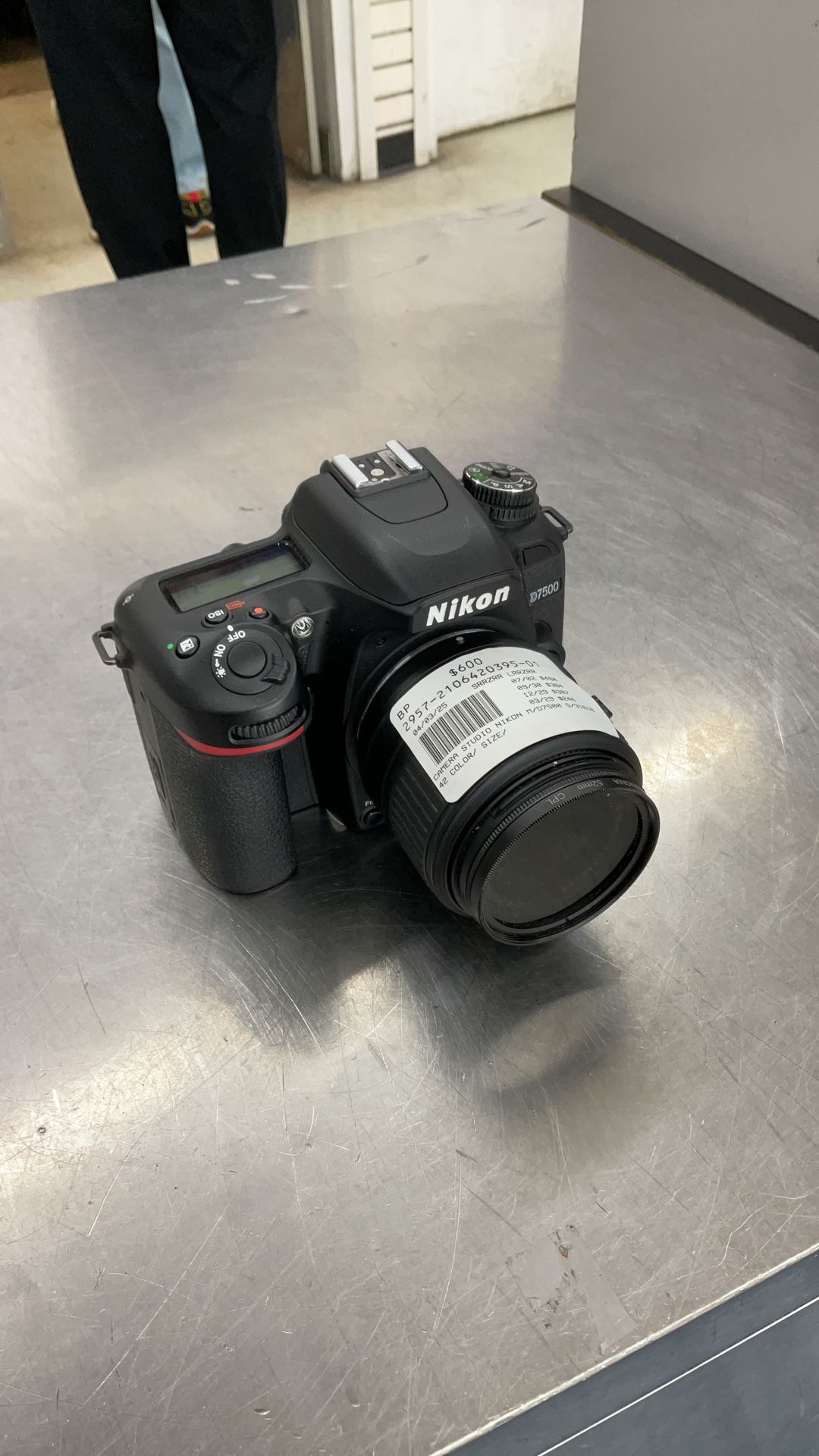 Nikon D7500