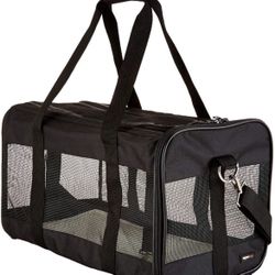 Amazon Basics Dogs and Cats Carrier, Soft Sided Pet Carrier, Black Size : 13.5 x 9 x 9 inches