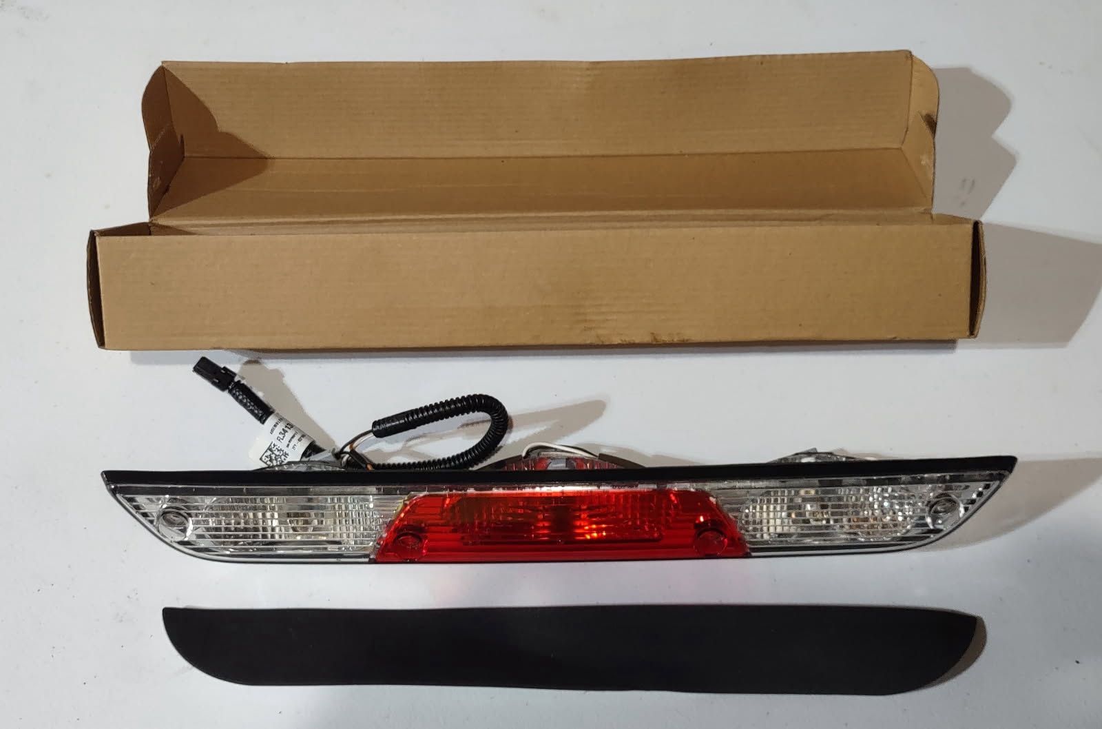 2017 FORD F150 3rd BRAKE LIGHT