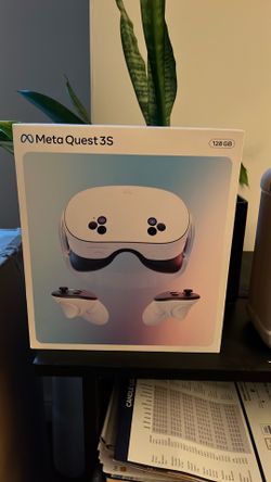 META Quest 3S Headset - White