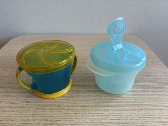 Munchkin Snack Catcher and Philips Avent Formula Dispenser