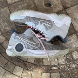 Kevin Durant Basketball Shoes