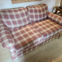 FREE LOVESEAT