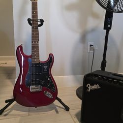 Fender Electric Guitar 70th Anniversary Fender Stratocaster Limited Edition Cherry Red With Fender Mustang LT25 Amp And ProStand Combo