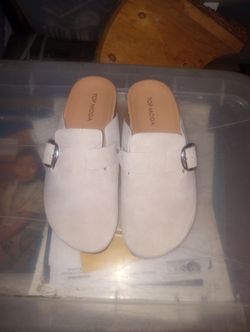 Top Moda White Suede Buckle Mule Clogs