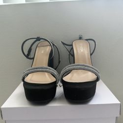 Black Eleanor Heels 