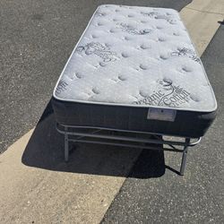 Bed with frame & matress