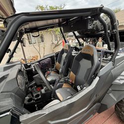 Polaris Rzr 