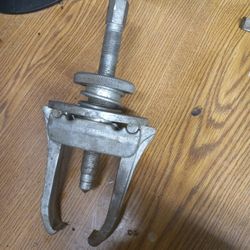 Snap-on Gear Puller Works Perfect $100