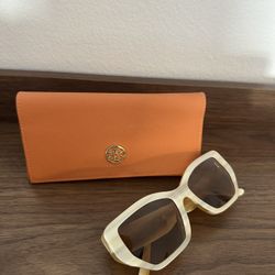 Tory Burch Wallet + Sunglasses Set - Like New