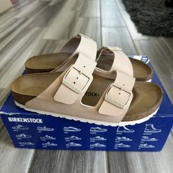 Birkenstock Women's Arizona BS Sandals - New Beige - Size 9