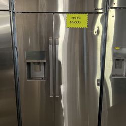 Dacor Stainless Steel Built In Refrigerator