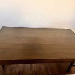 Dining table With 6 Chairs 