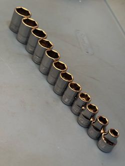 Snap-on Tools 12 pc 3/8" Drive 6-Point Metric Flank Drive® Shallow Socket Set (8-19 mm)