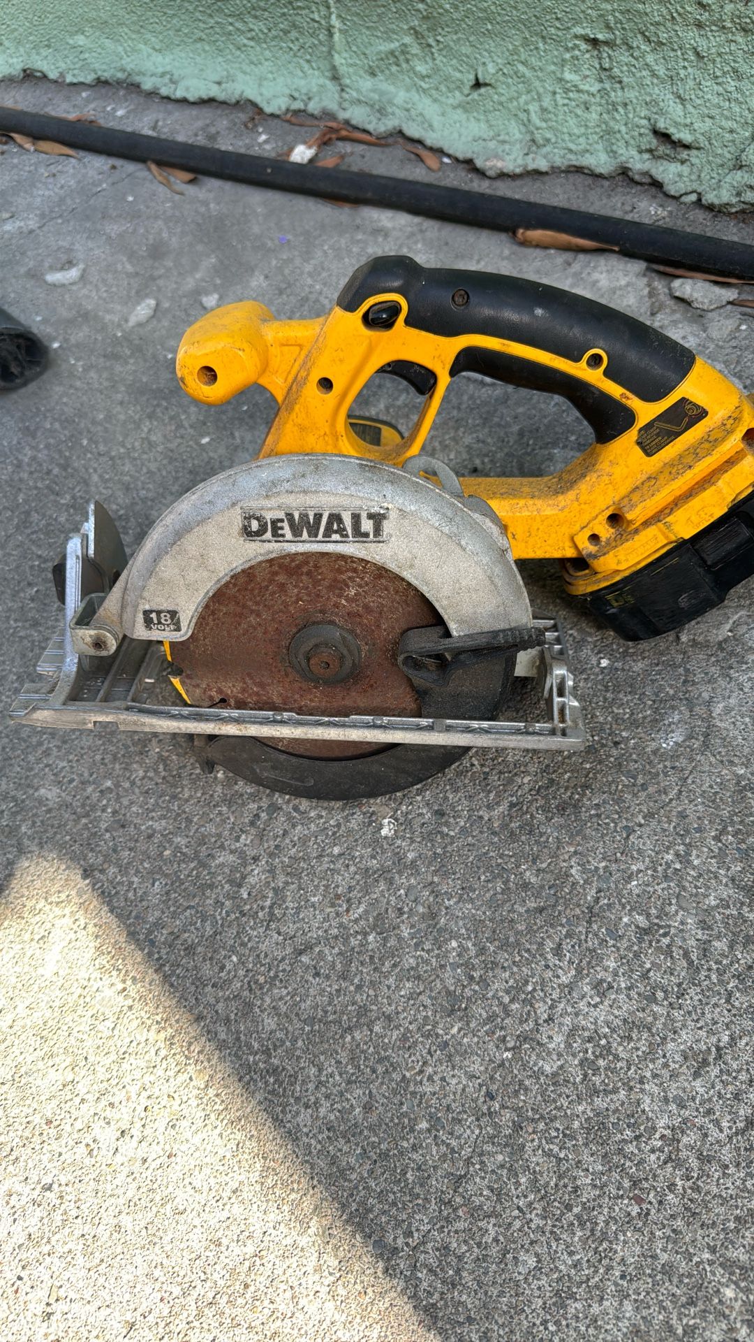 Saw