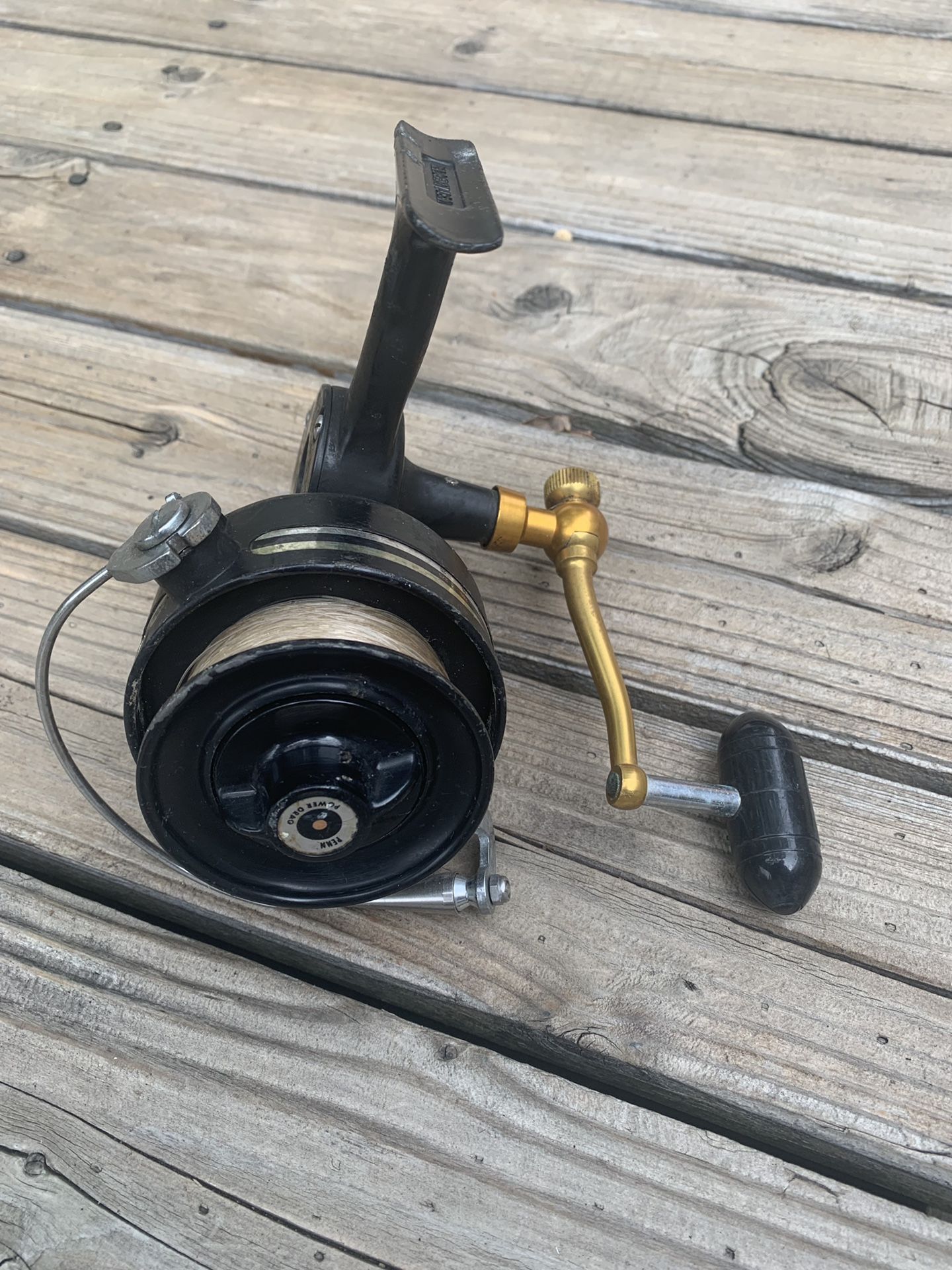 Surf Fishing Reel Penn 704Z