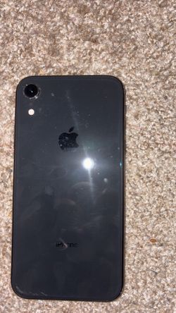 iPhone XR 64GB T-Mobile