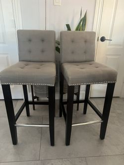 Barstool