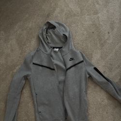 Grey Nike Tech Youth Extra Large 