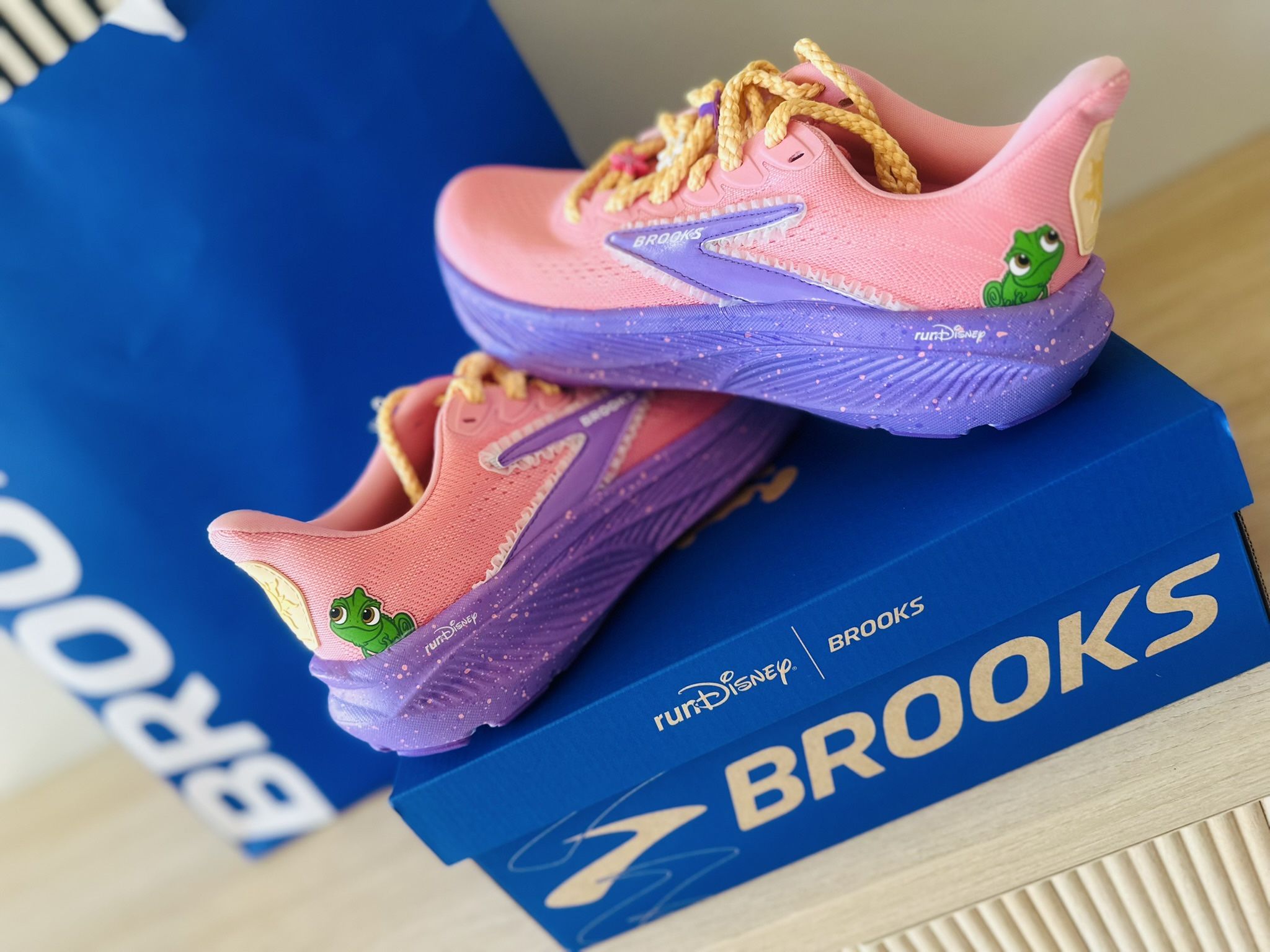 Ghost 17 Rapunzel Shoes 9 Brooks x runDisney Princess