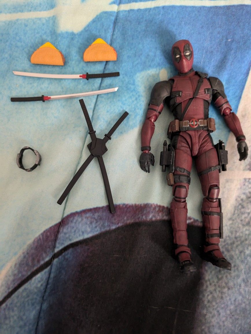Shf Deadpool 2 Figure