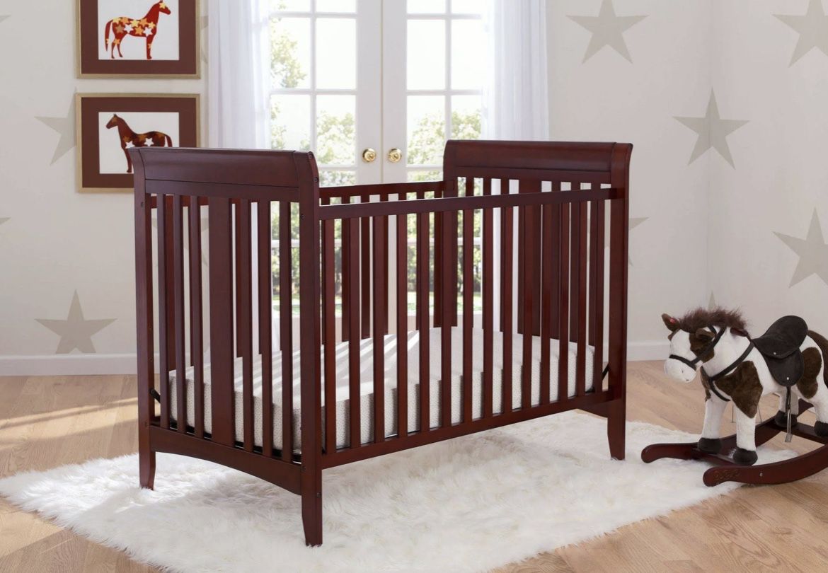 Baby  Crib