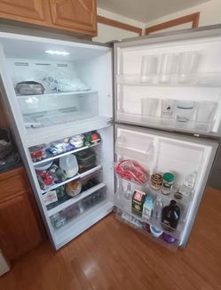 INSIGNIA FRIDGE 1 YEAR