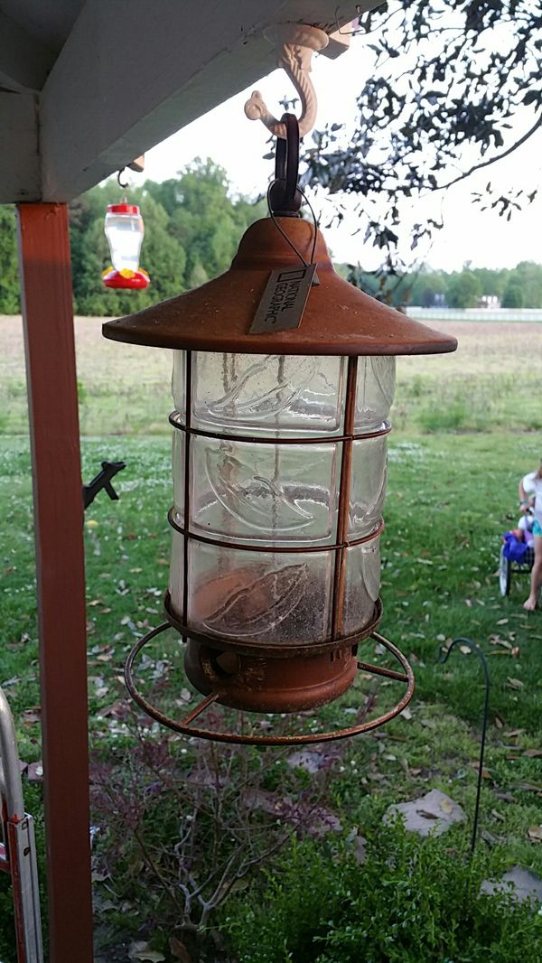 2 National Geographic Bird Feeders For Sale In Smithfield Va