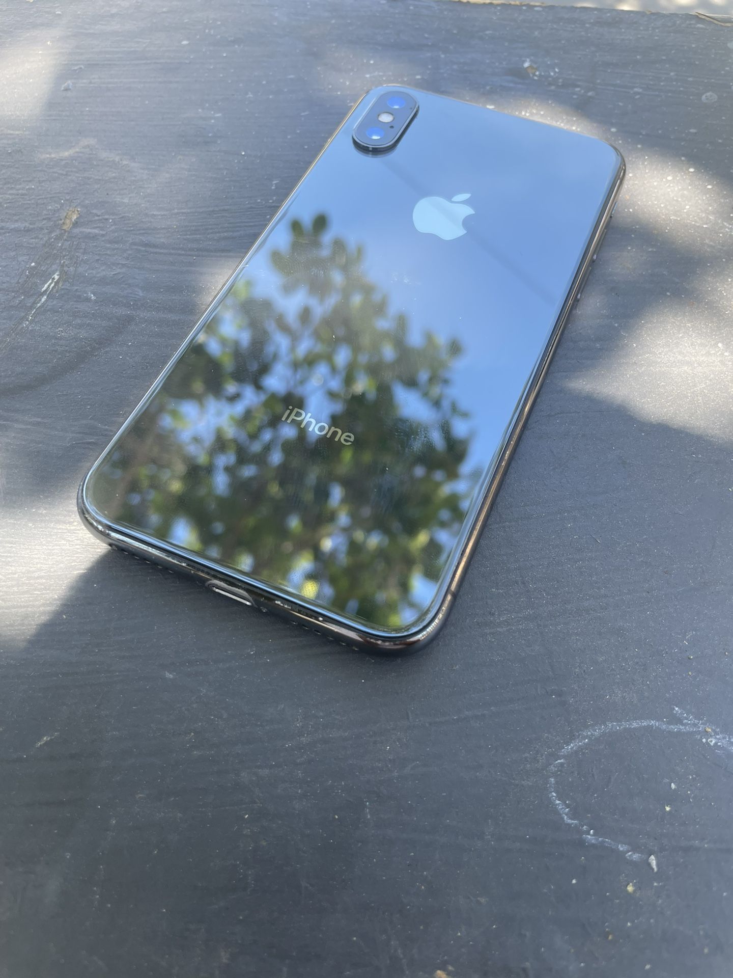 iPhone X Unlocked for Sale in Los Angeles, CA OfferUp