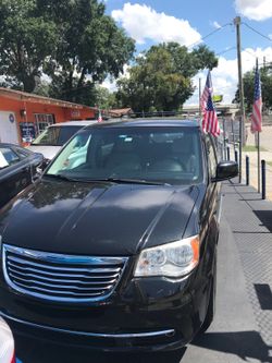 2012 Chrysler town and country