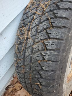 8 Lug Ford Wheel 265 70 17