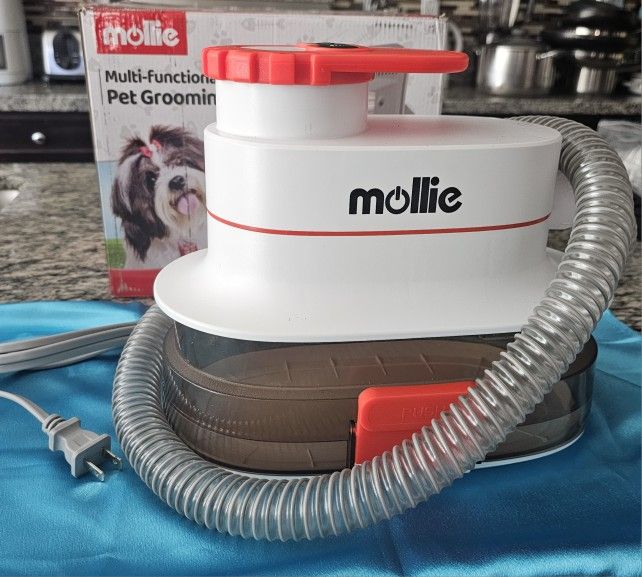 Multifunctional Pet Grooming Vacuum(New In Box) Was Taken Out For Pictures Only