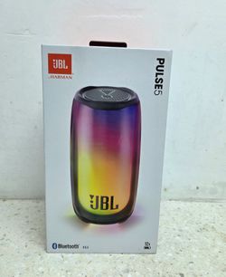 JBL Pulse Five!! NEW!! Color black.