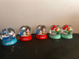 Mini Brands Disney Snow Globe