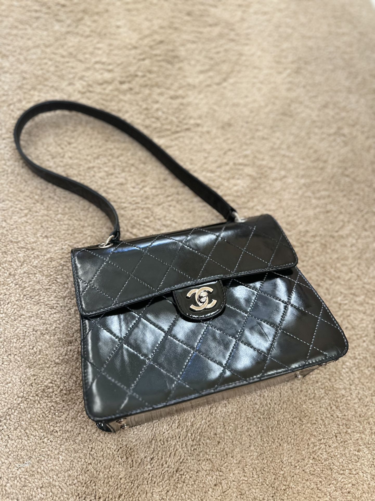 Chanel Shoulder Bag