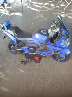 Electronic kids bike