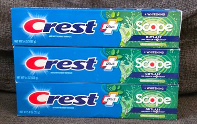 (3) Crest Plus Scope Outlast Complete Whitening Toothpaste, Mint, 5.4 oz