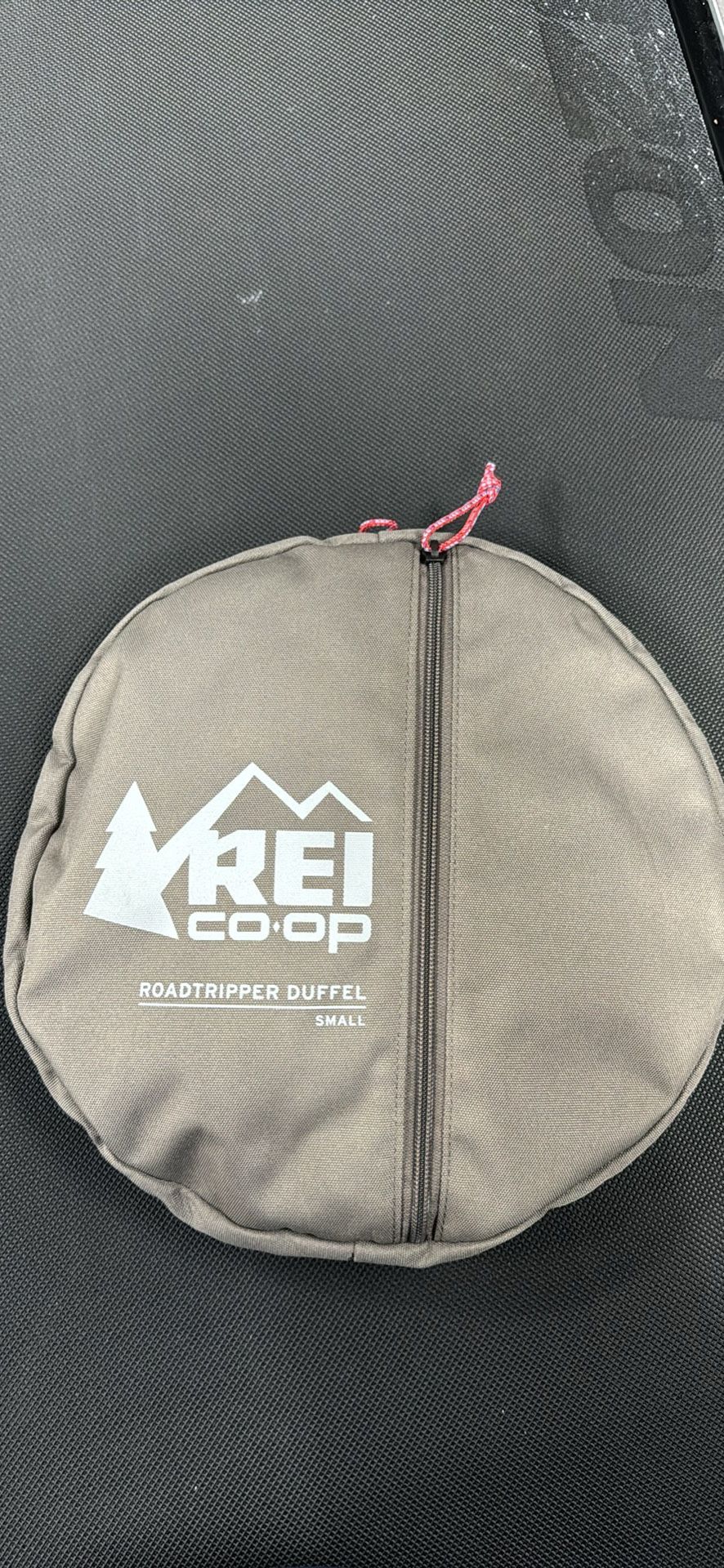 REI roadtripper Duffle (foldable)