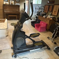 Elliptical Machine 