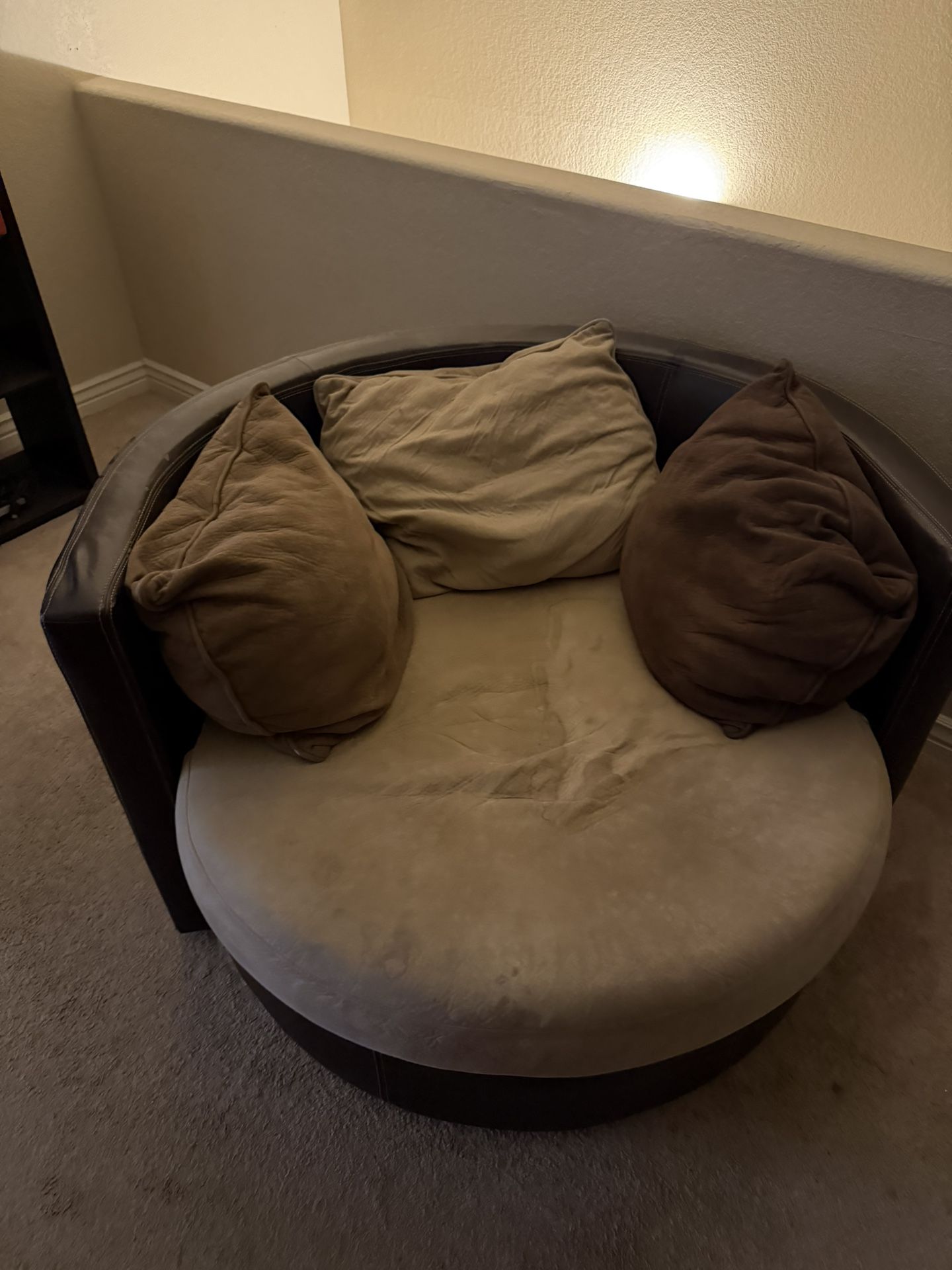 Sectional Chair And Ottoman Used