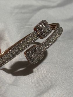 Diamond bangle