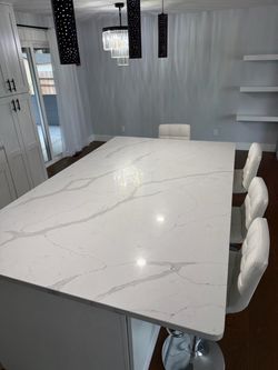 Counter stool/ Island chair