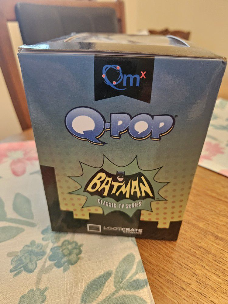 Q POP BATman NEW