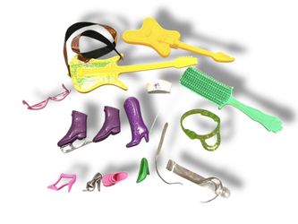 Accessories Guitars Sunglasses Sailor Hat Brush Etc Bratz Barbie My Scene Dolls
