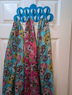 Scarf Or Belt Holder 