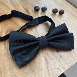 8 Black Satin Solid Pre-Tied Adjustable Lattice Textured Bow Ties (comes with 4 cuff links!)