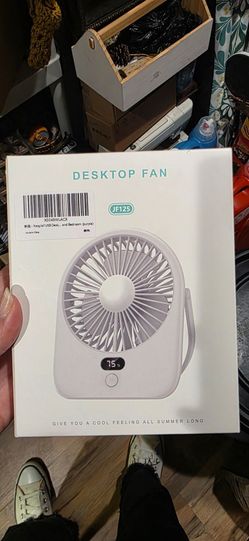 Small desk fan